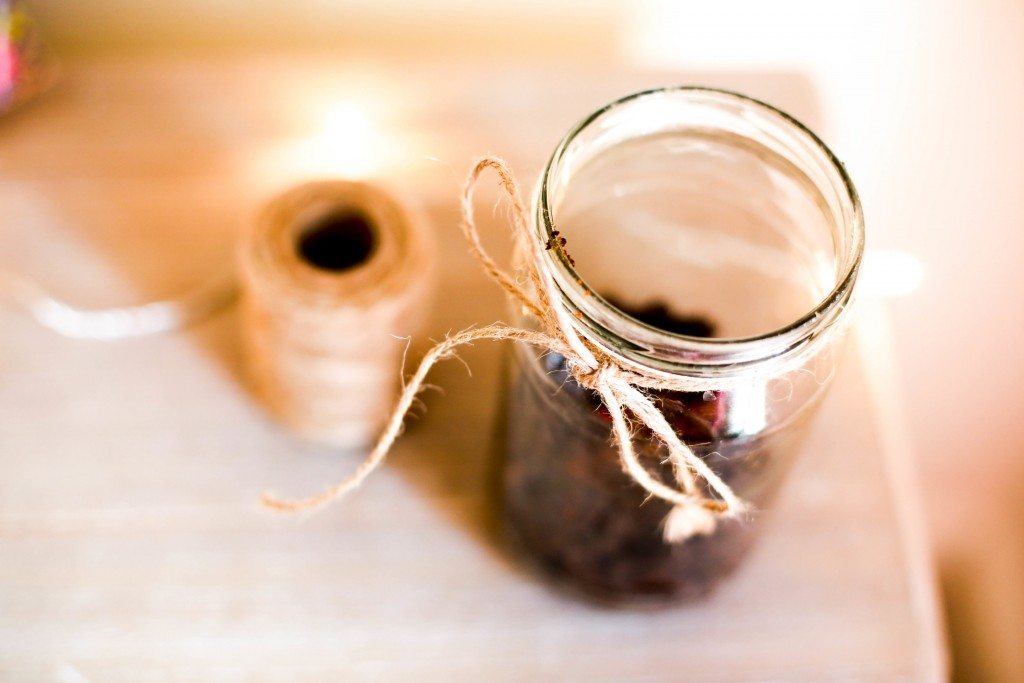 DIY Coffee and Cardamon body scrub