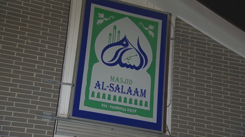Mosque in Canada set on fire deliberately in likely hate crime