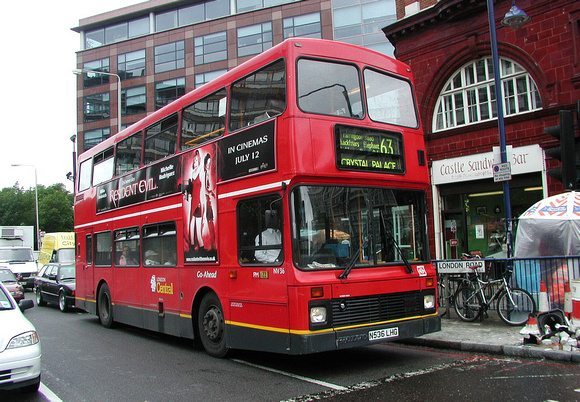 UK: Muslim woman punched in the head and kicked off a South London bus