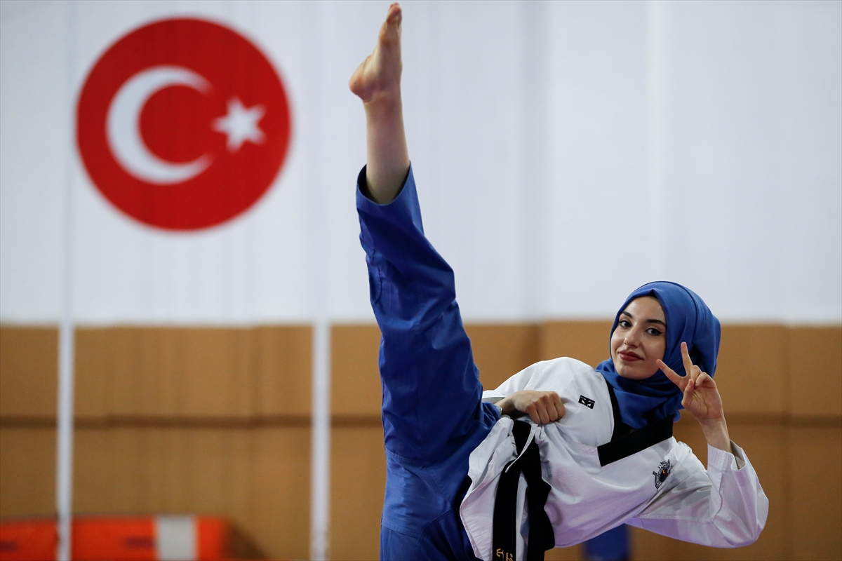 kubra dagli taekwondo hijab turkey