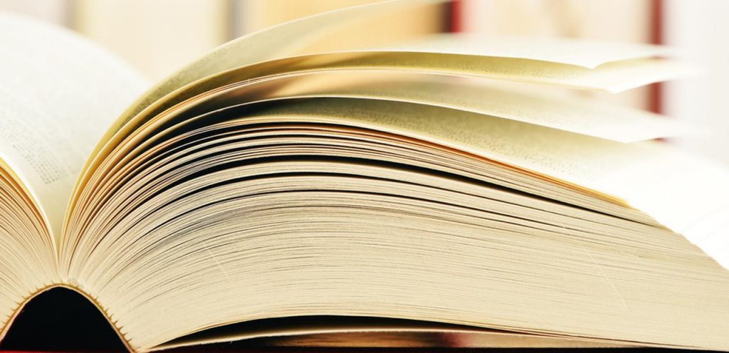 The 8 books by (or about) Muslims and Immigrants that you need to read this #WorldBookDay!