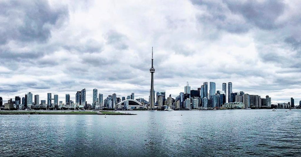 Exploring Muslim-Friendly Toronto Like A Local With Halal Food