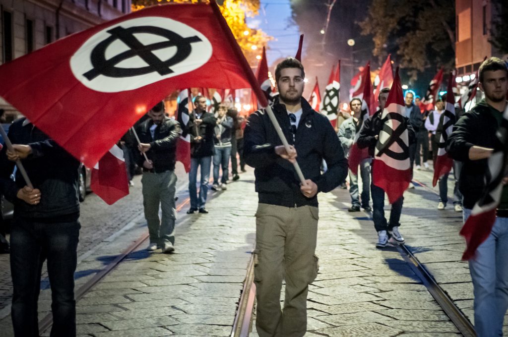 Social Media and the Propagation of Far-Right Hate