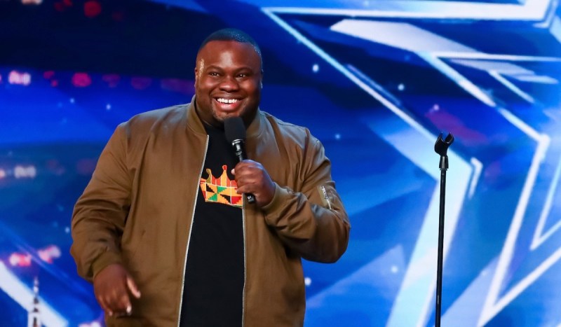 Comedian Nabil Abdulrashid Wins the Audience Over on Britain's Got ...