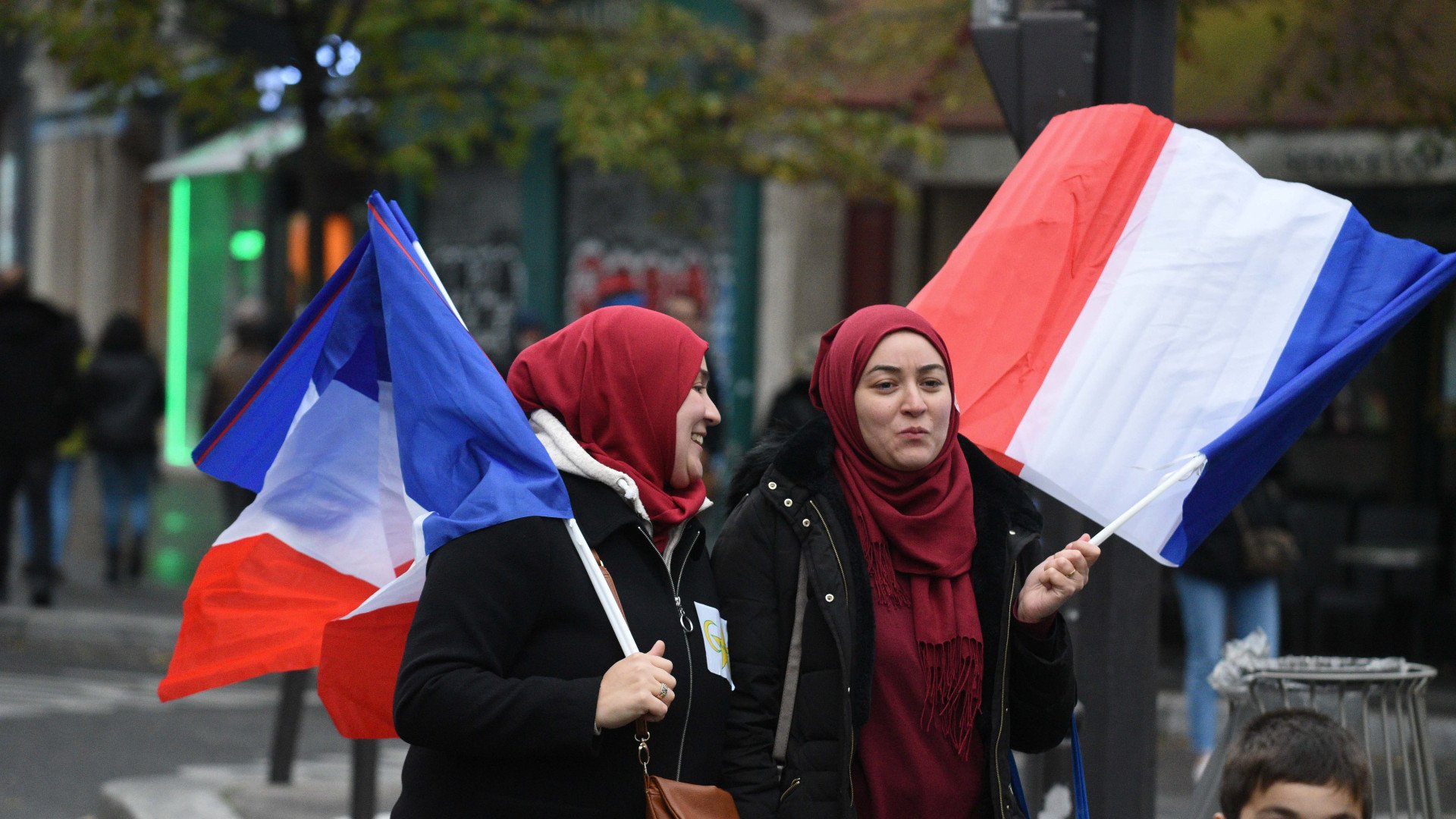 Federação Islâmica pede que França reconsidere proibição do hijab em Paris  2024 - Surto Olímpico